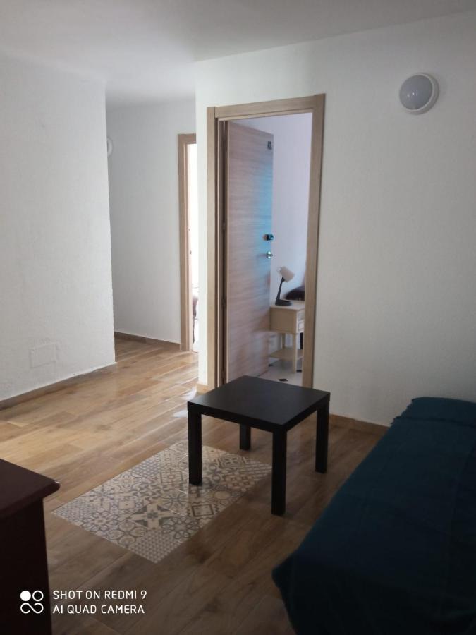 Buena Onda Malaga Apartment ภายนอก รูปภาพ