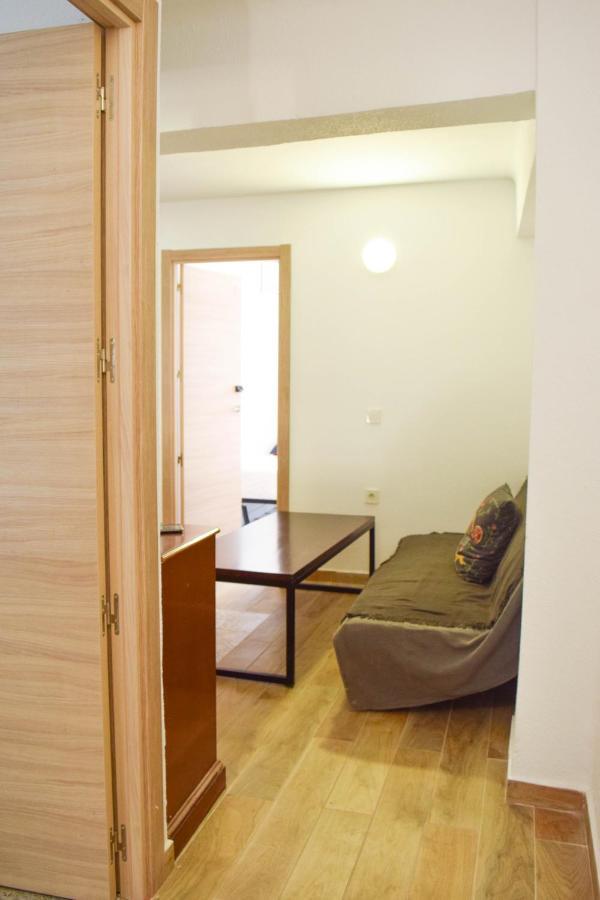 Buena Onda Malaga Apartment ภายนอก รูปภาพ