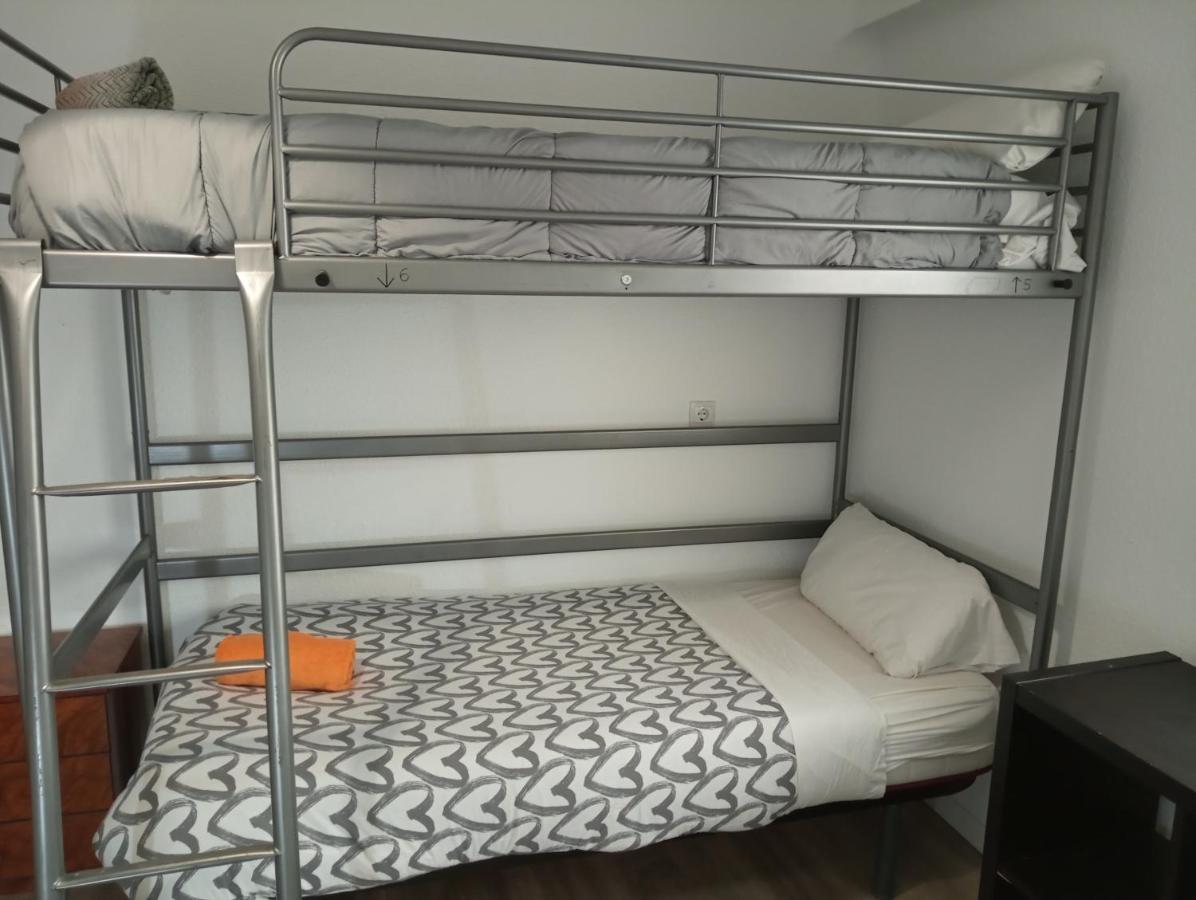Buena Onda Malaga Apartment ภายนอก รูปภาพ
