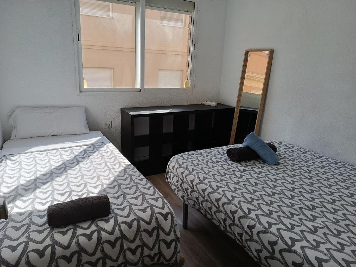 Buena Onda Malaga Apartment ภายนอก รูปภาพ